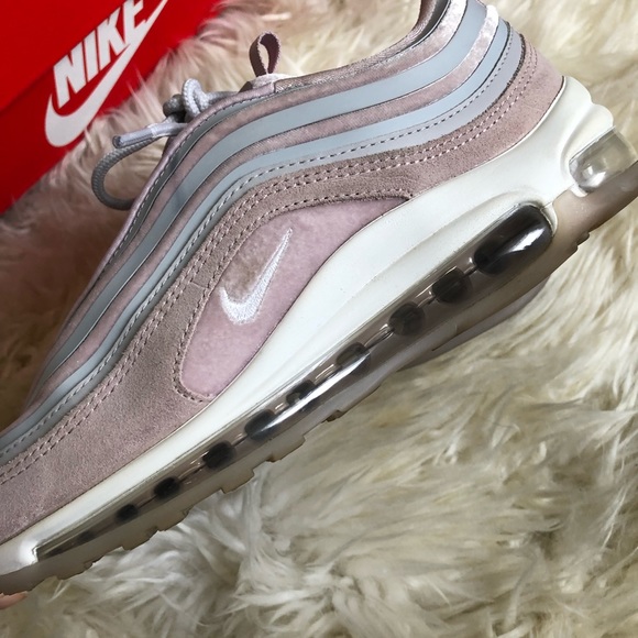 AirMax 97 Ultra in Particle Rose AirMax 97 Ultra in Particle Rose